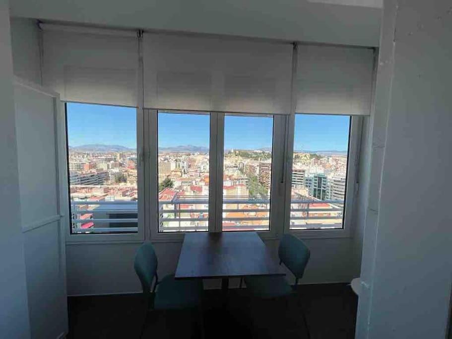 Centrico Apartamento En El Riscal Alicante Eksteriør billede