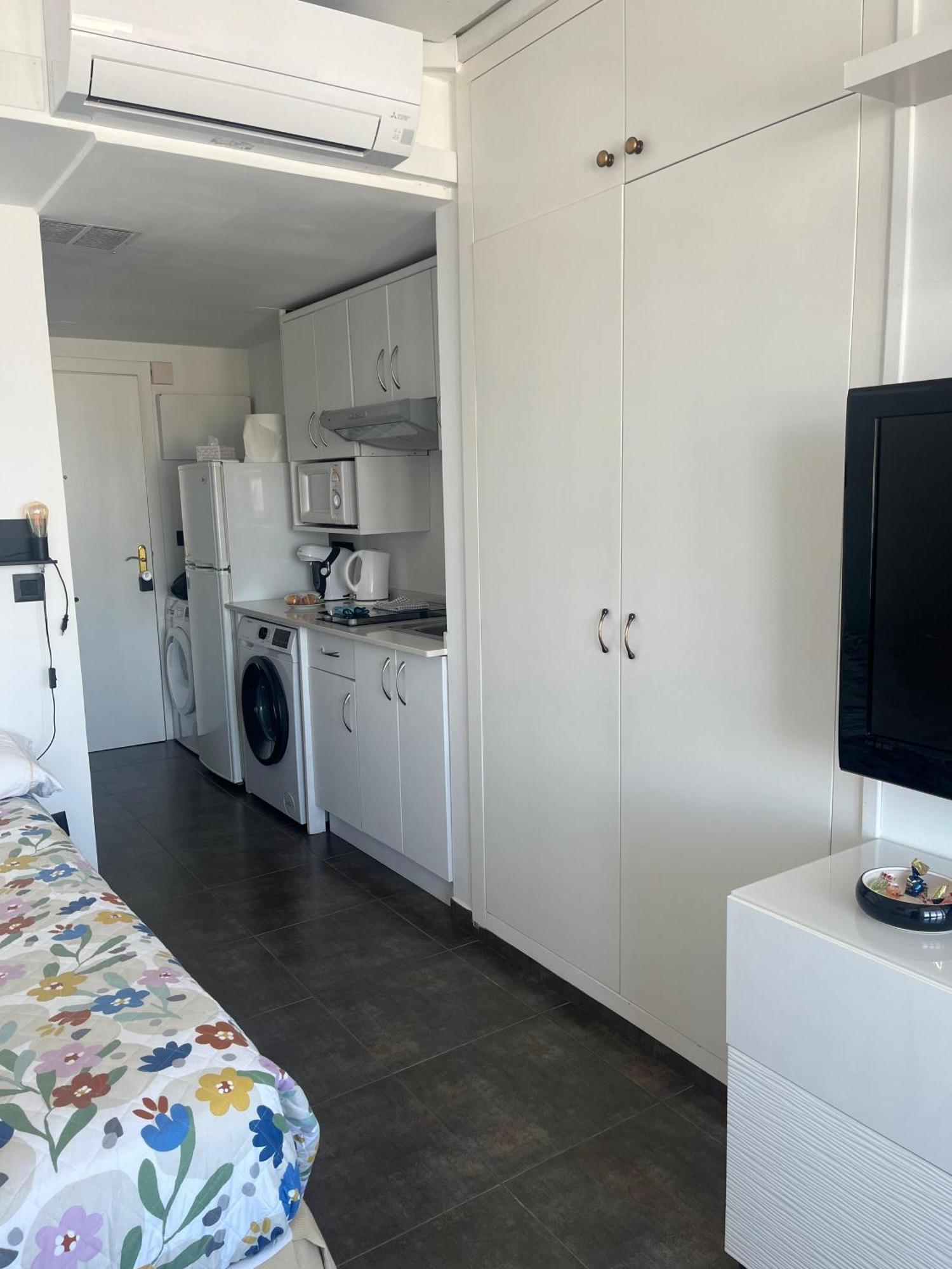 Centrico Apartamento En El Riscal Alicante Eksteriør billede